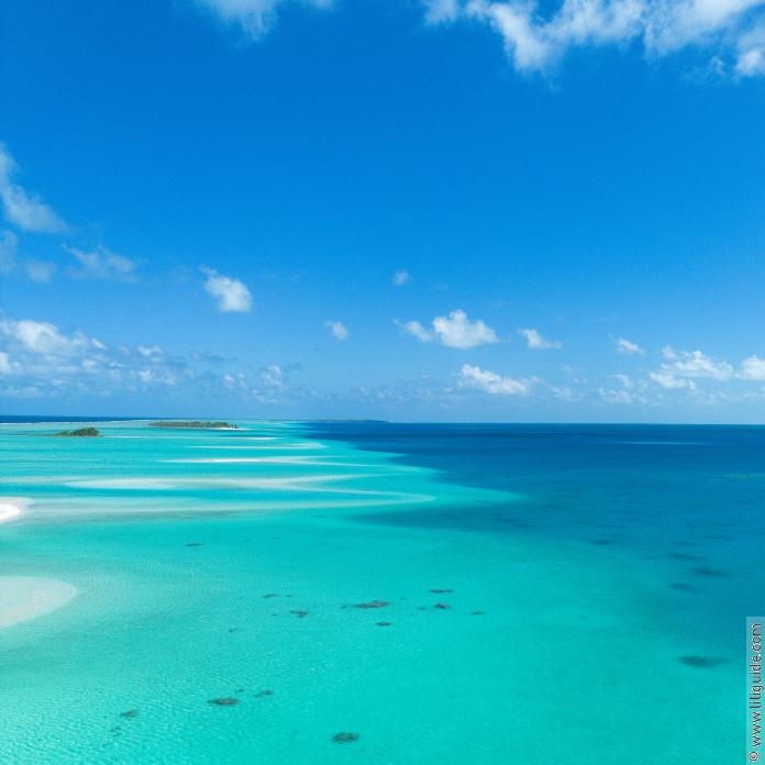 L’alignement des hoas de l’atoll de Toau. L’alignement des hoas de l’atoll de Toau.