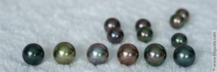 Perles colorées des Gambier