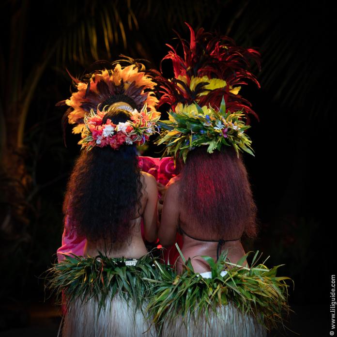 Danse polynésienne au Tiki Village à Moorea